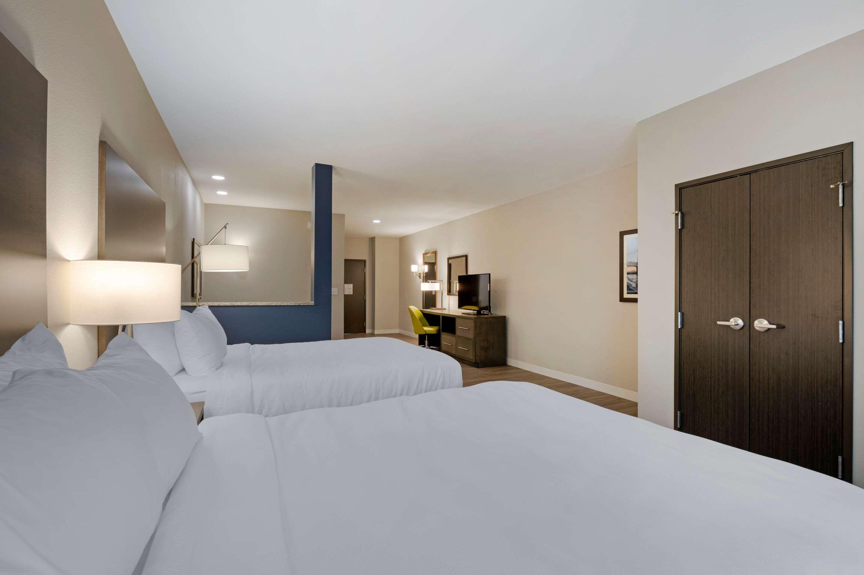 Comfort Suites Cincinnati University - Downtown Luaran gambar