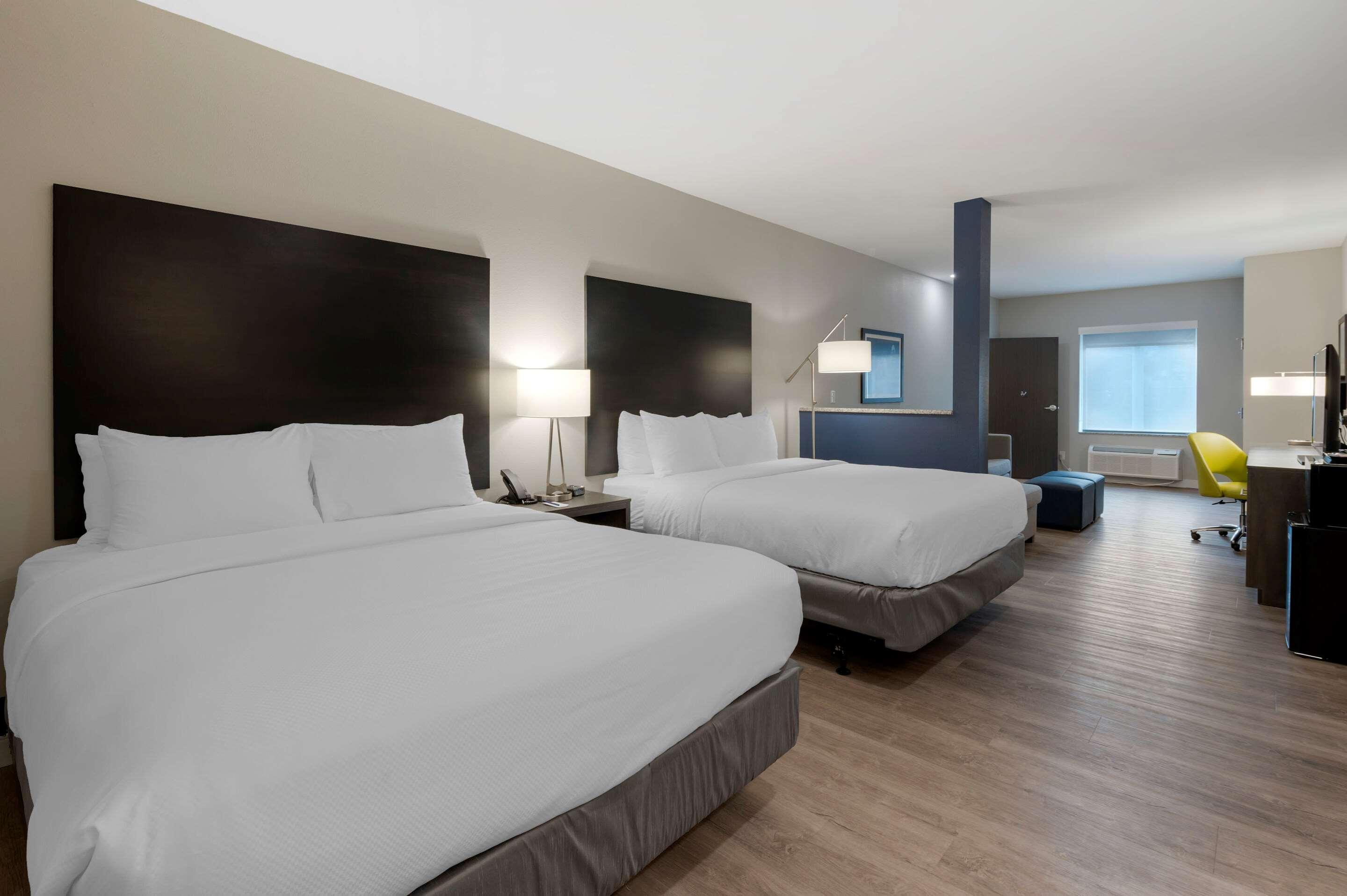 Comfort Suites Cincinnati University - Downtown Luaran gambar